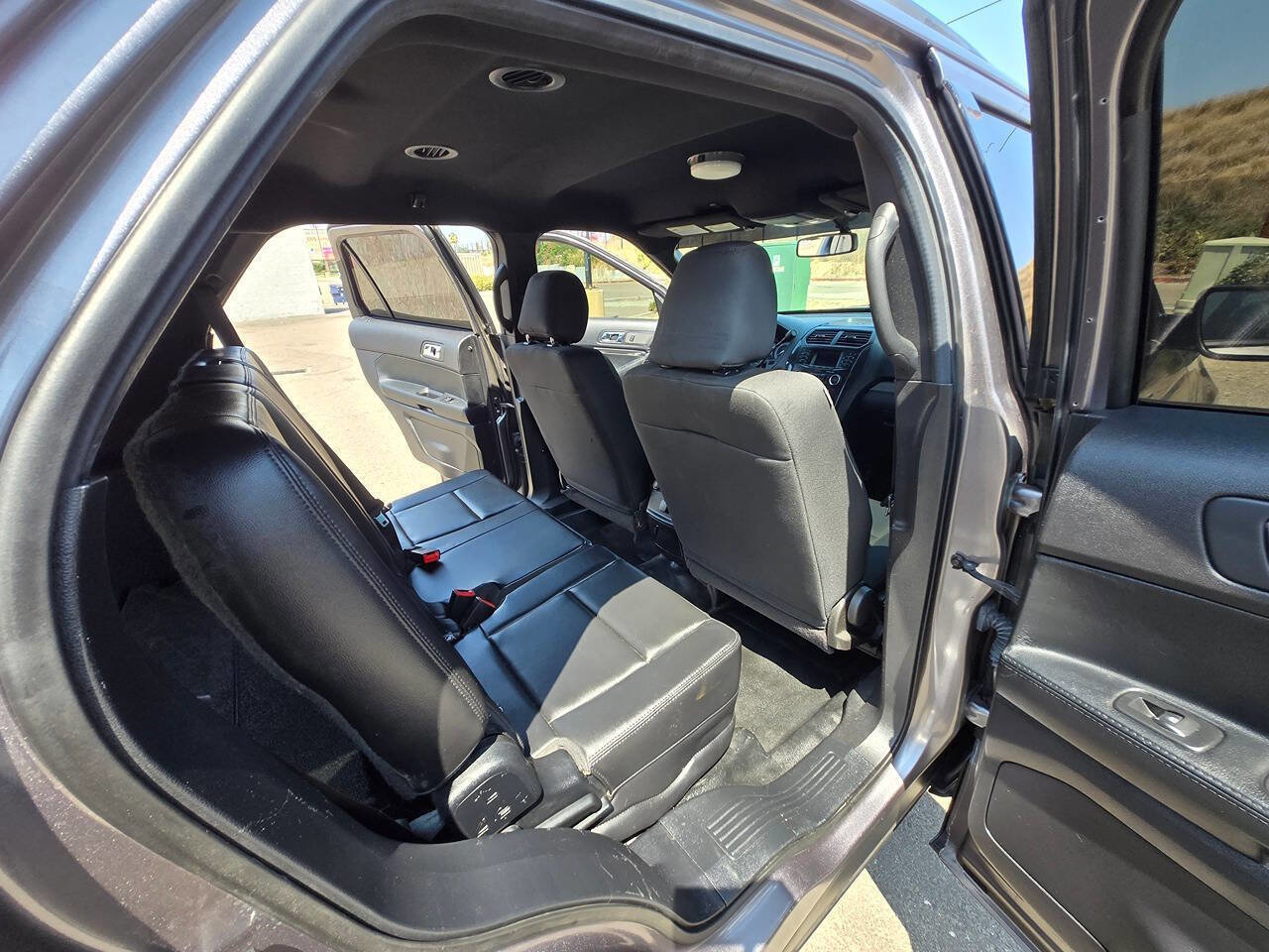 Used 2017 Ford Explorer 4WD Police Interceptor w/ Ultimate Wiring Package image 30