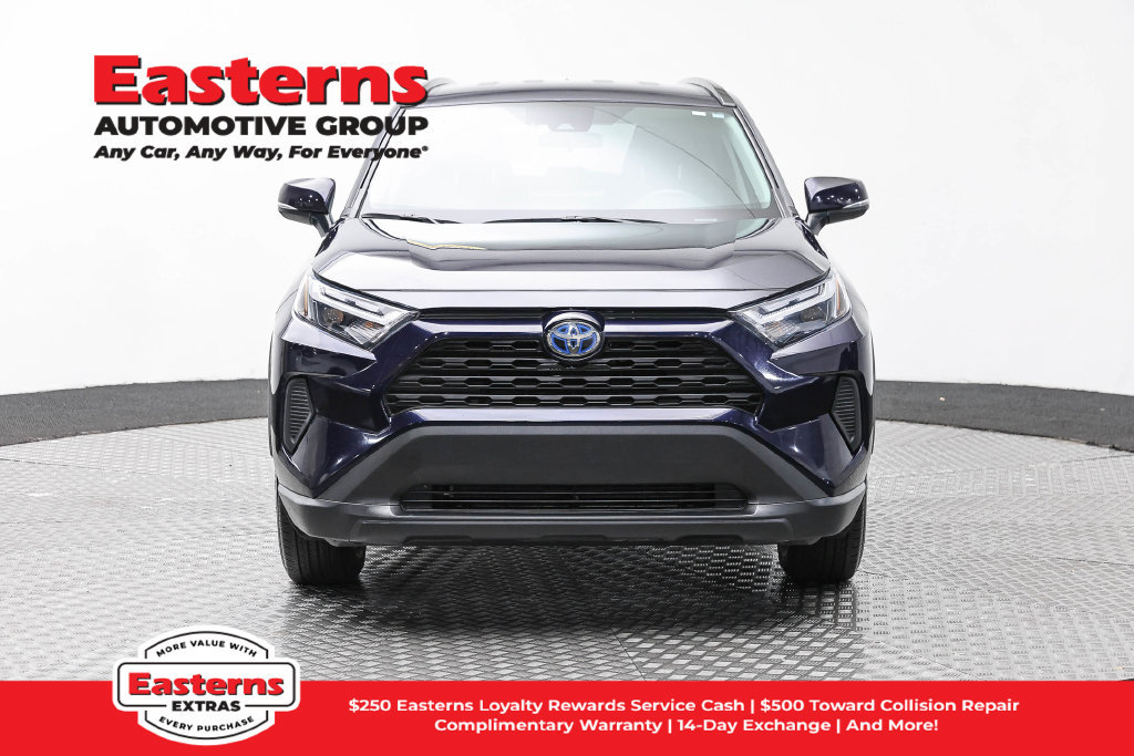 Used 2024 Toyota RAV4 XLE w/ Weather Package AWD/4WD image 3