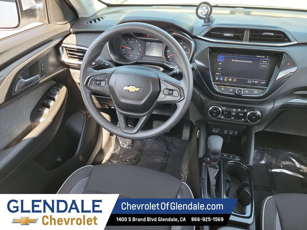 Certified 2023 Chevrolet TrailBlazer LT w/ Convenience Package FWD image 23