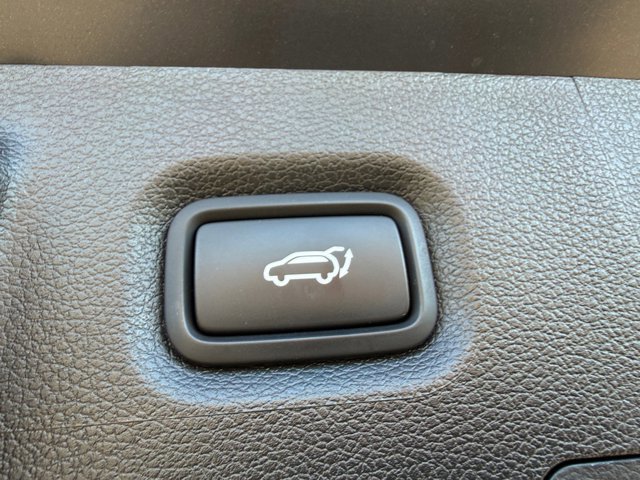 Certified 2023 Hyundai Santa Fe SEL AWD/4WD image 27