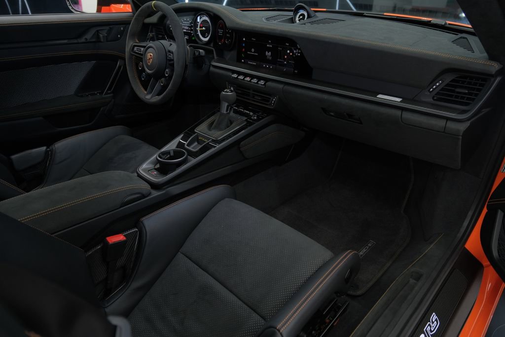 Used 2025 Porsche 911 GT3 RS RWD image 32