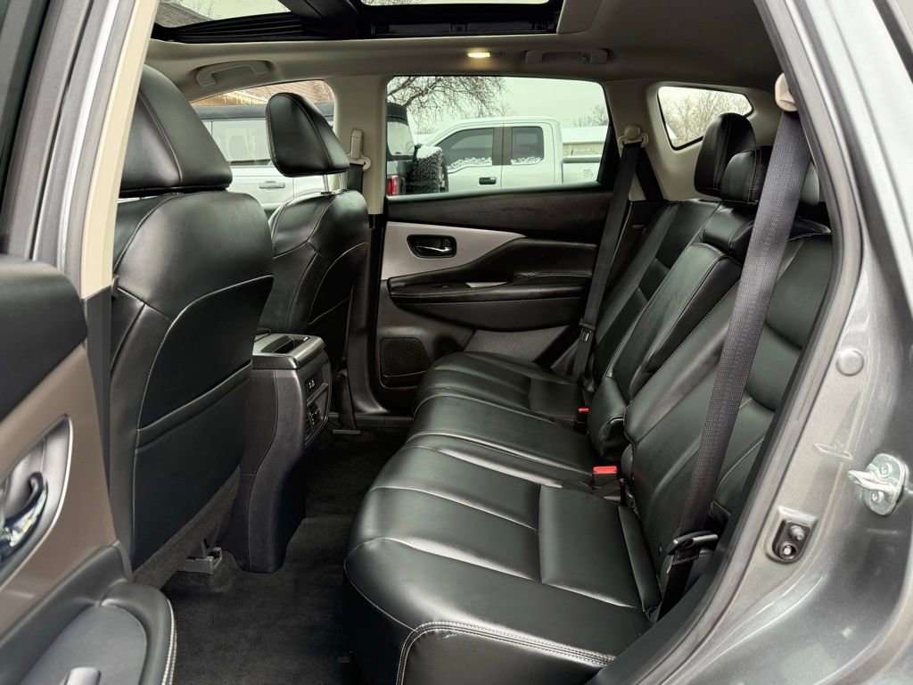 Used 2023 Nissan Murano SV AWD/4WD image 18