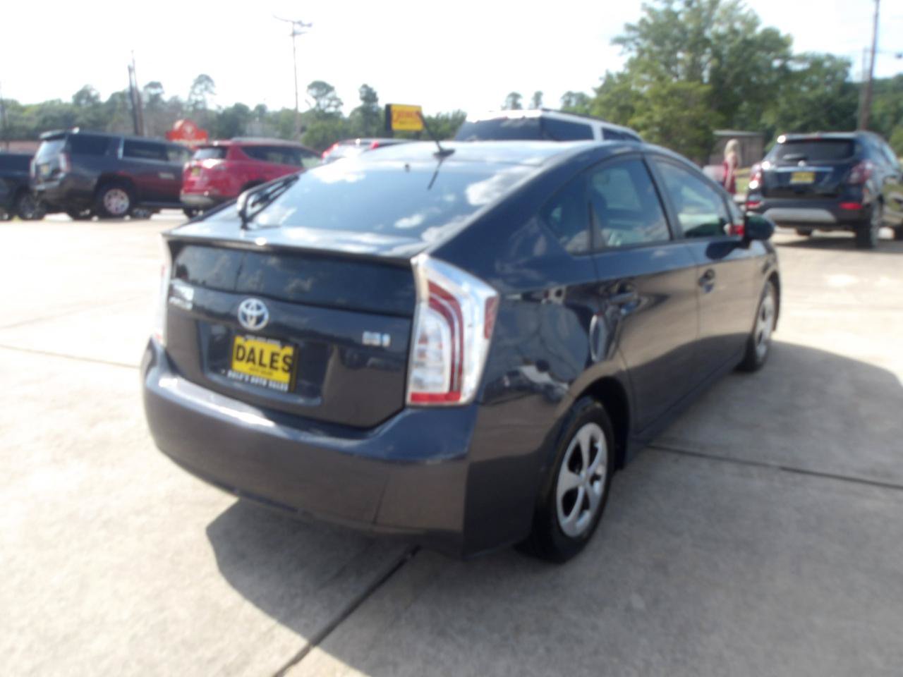 Used 2015 Toyota Prius Three FWD image 11