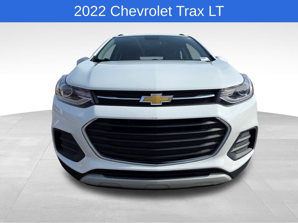 Used 2022 Chevrolet Trax LT w/ Driver Confidence Package image 8