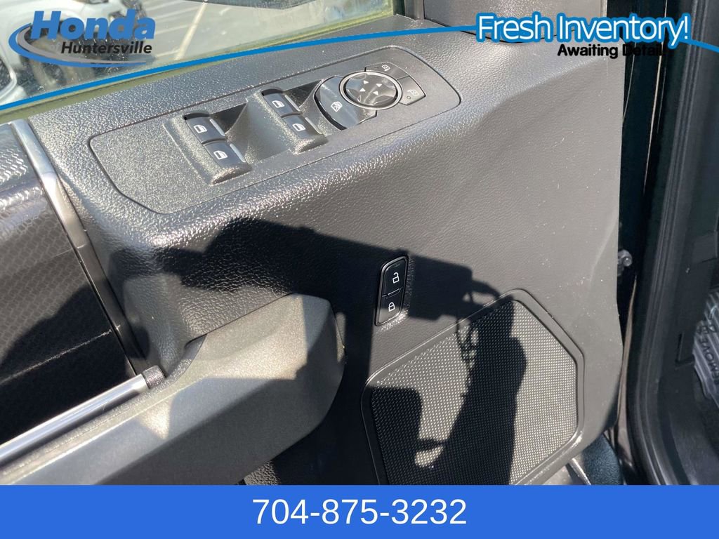 Used 2018 Ford F150 Raptor w/ Equipment Group 801A Mid AWD/4WD image 22