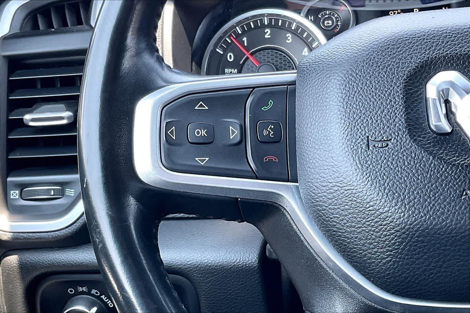Used 2023 RAM 1500 Big Horn AWD/4WD image 22