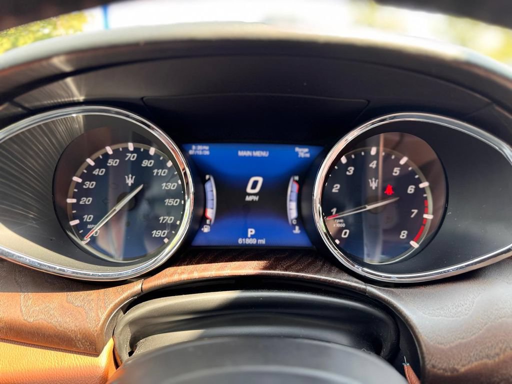 Used 2018 Maserati Quattroporte S Q4 AWD/4WD image 17