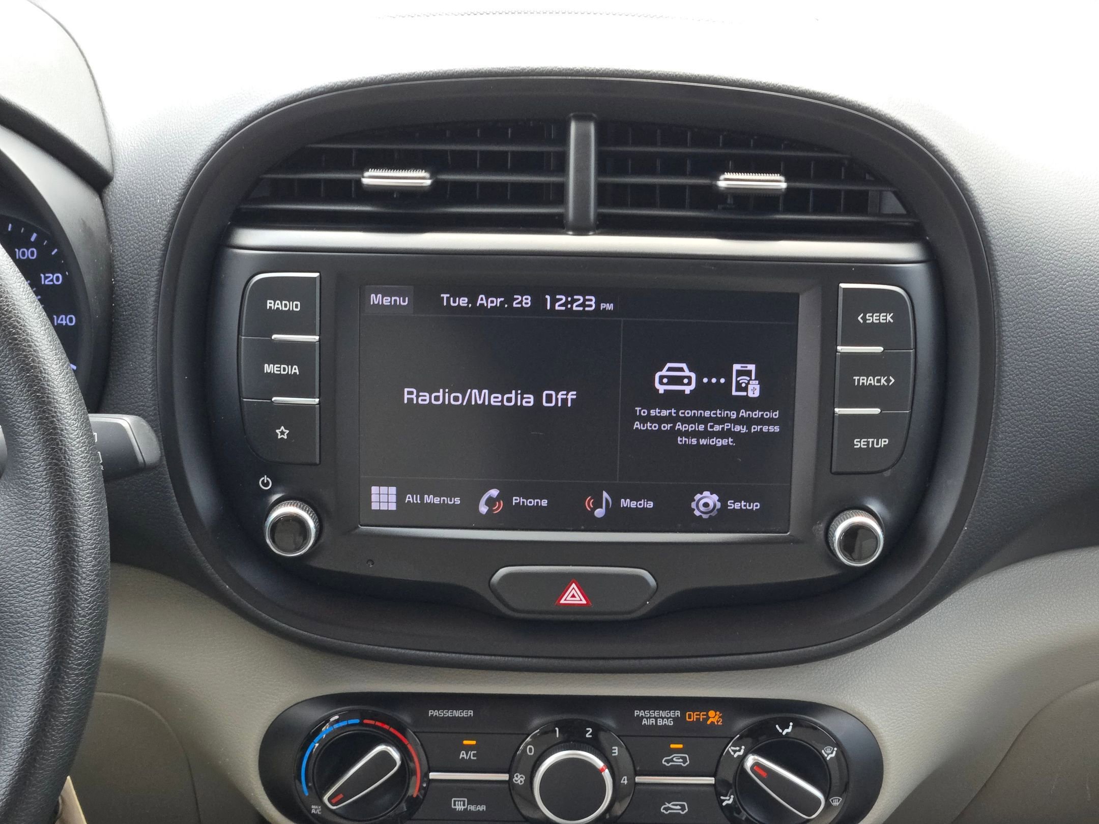 Used 2022 Kia Soul LX FWD image 16
