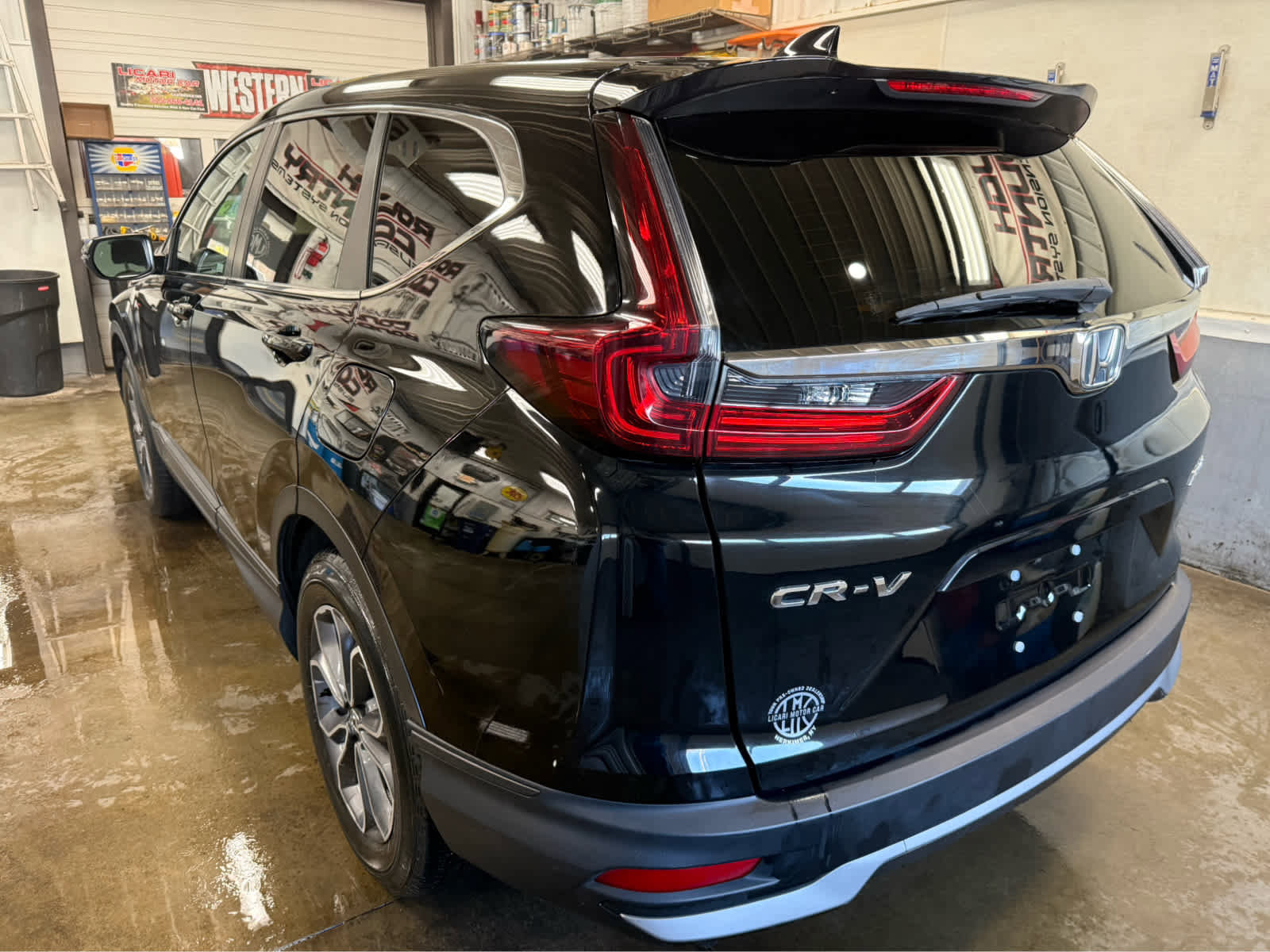 Used 2022 Honda CR-V EX-L image 8