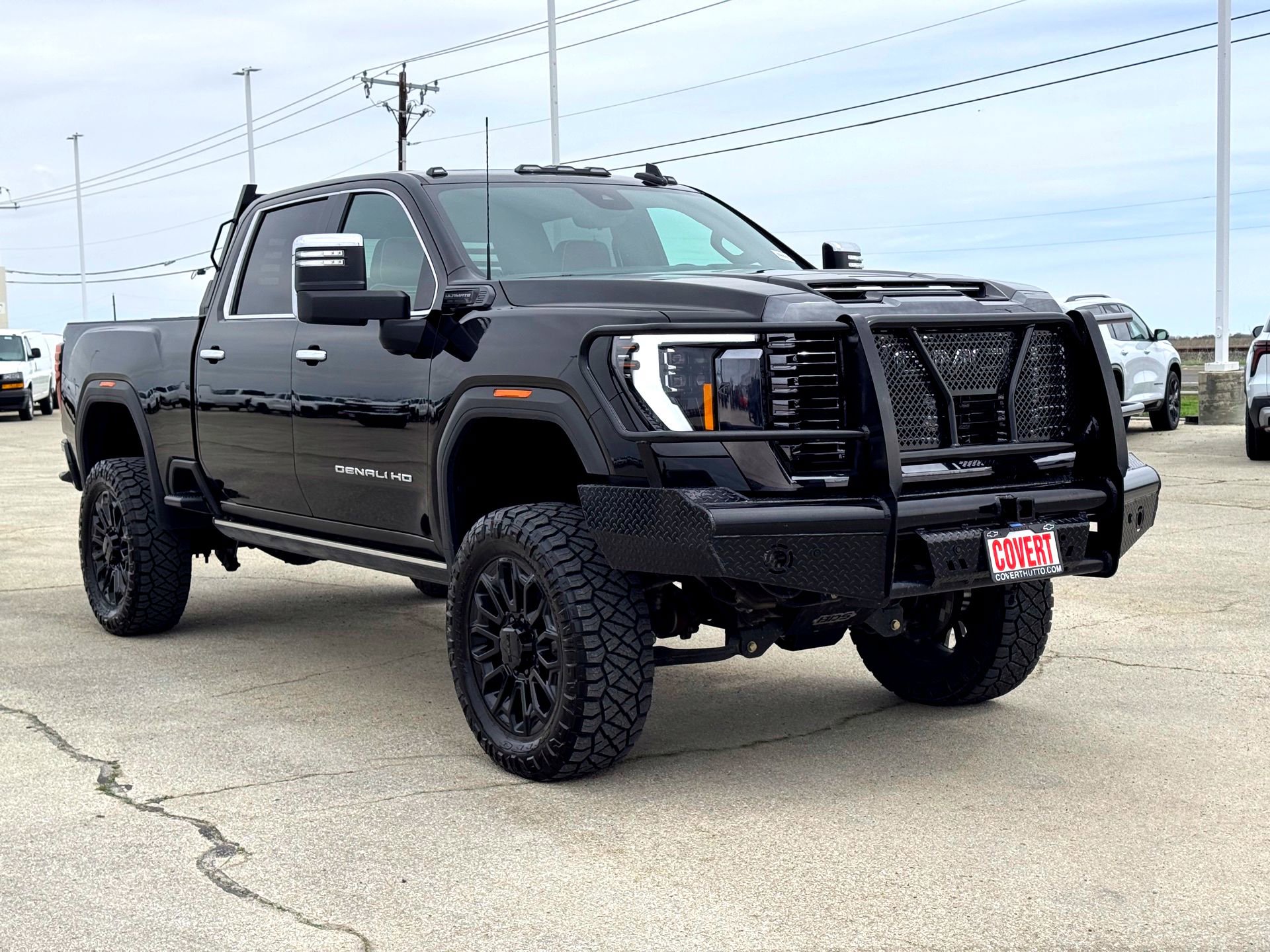 Used 2024 GMC Sierra 2500 Denali Ultimate image 5