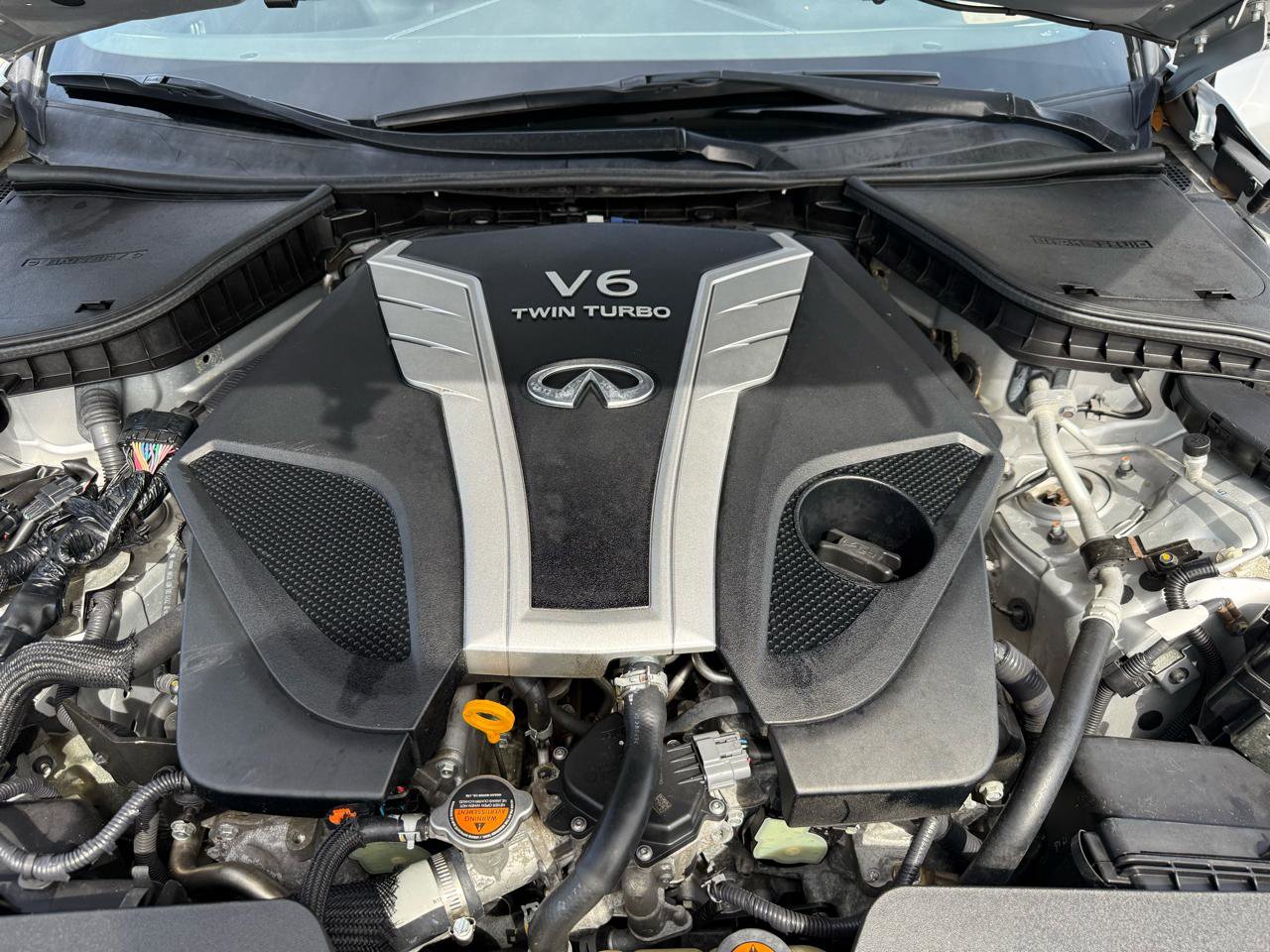 Used 2018 INFINITI Q60 3.0t Luxe w/ Sensory Package 3.0T Luxe RWD image 24