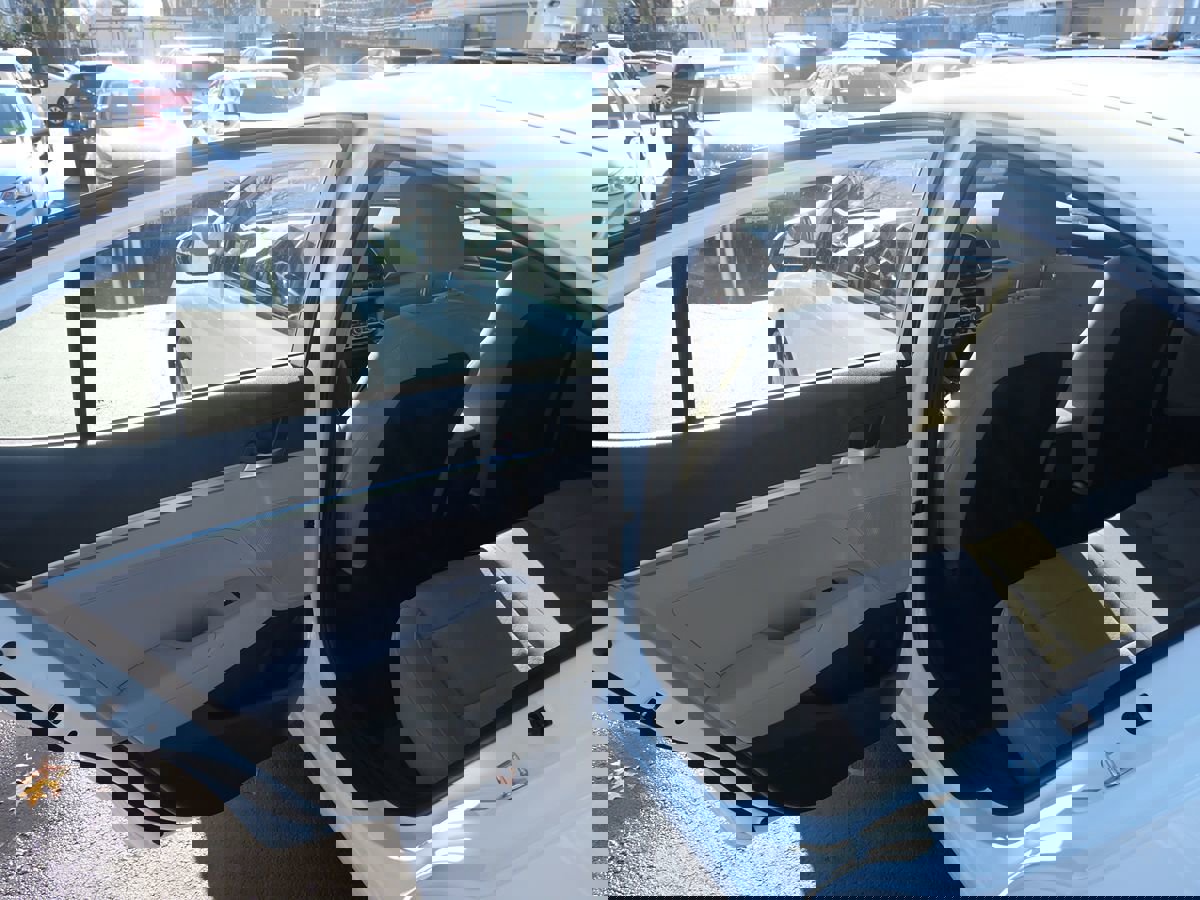 Used 2020 Hyundai Elantra SE w/ Convenience Package (C2) image 25