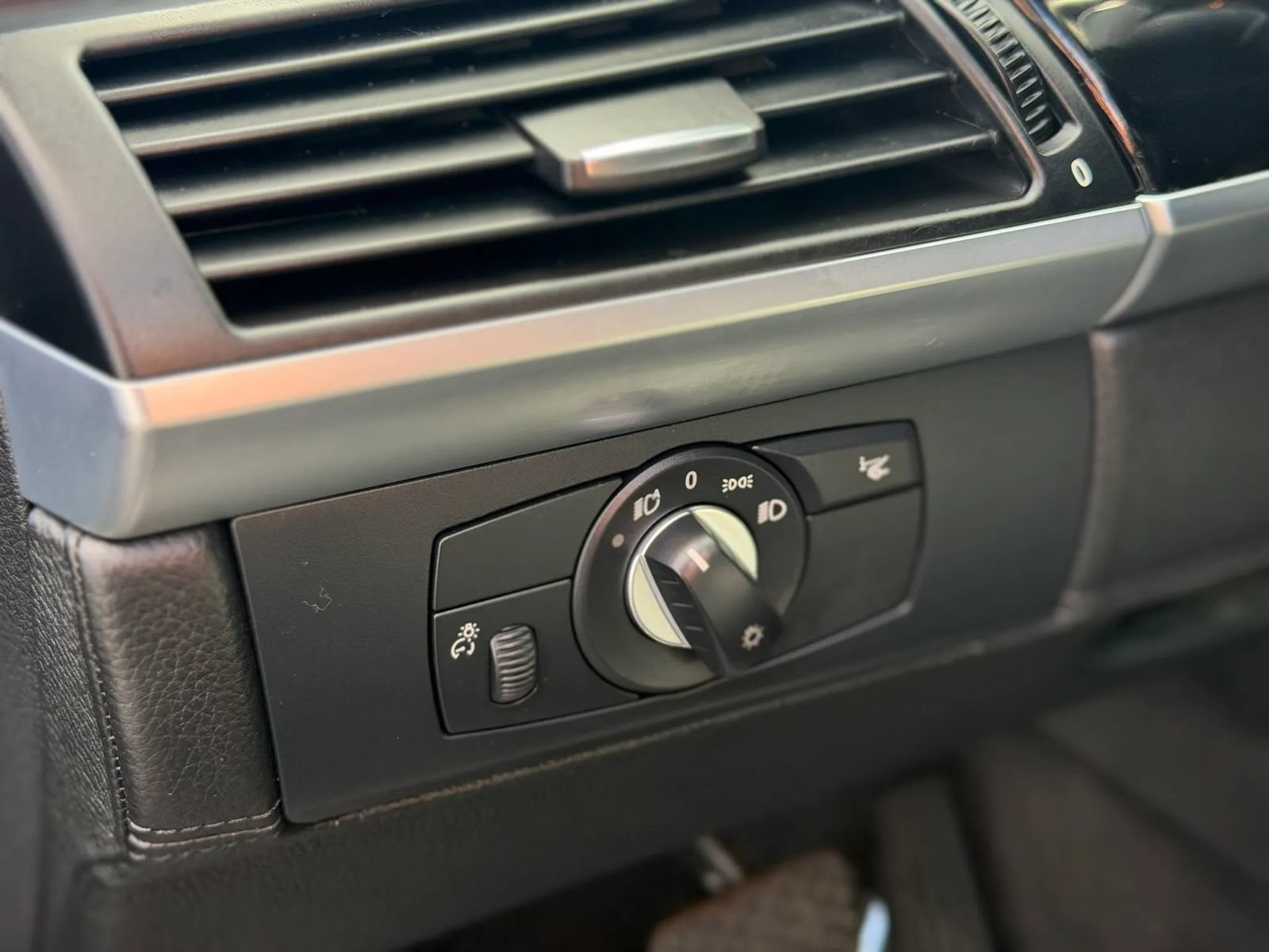 Used 2013 BMW X6 M AWD/4WD image 14