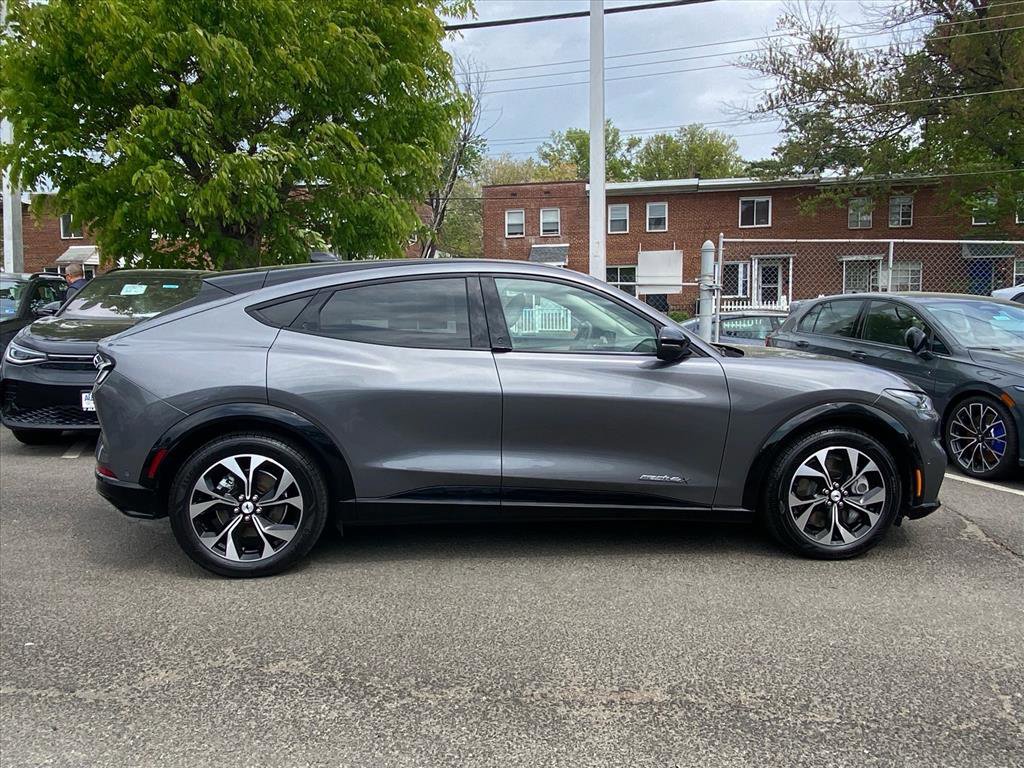 Used 2023 Ford Mustang Mach-E Premium image 2