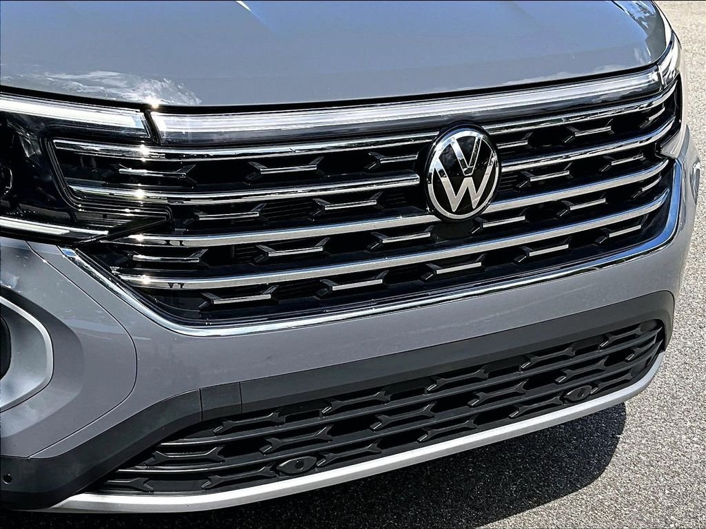 Used 2025 Volkswagen Atlas SEL AWD/4WD image 33