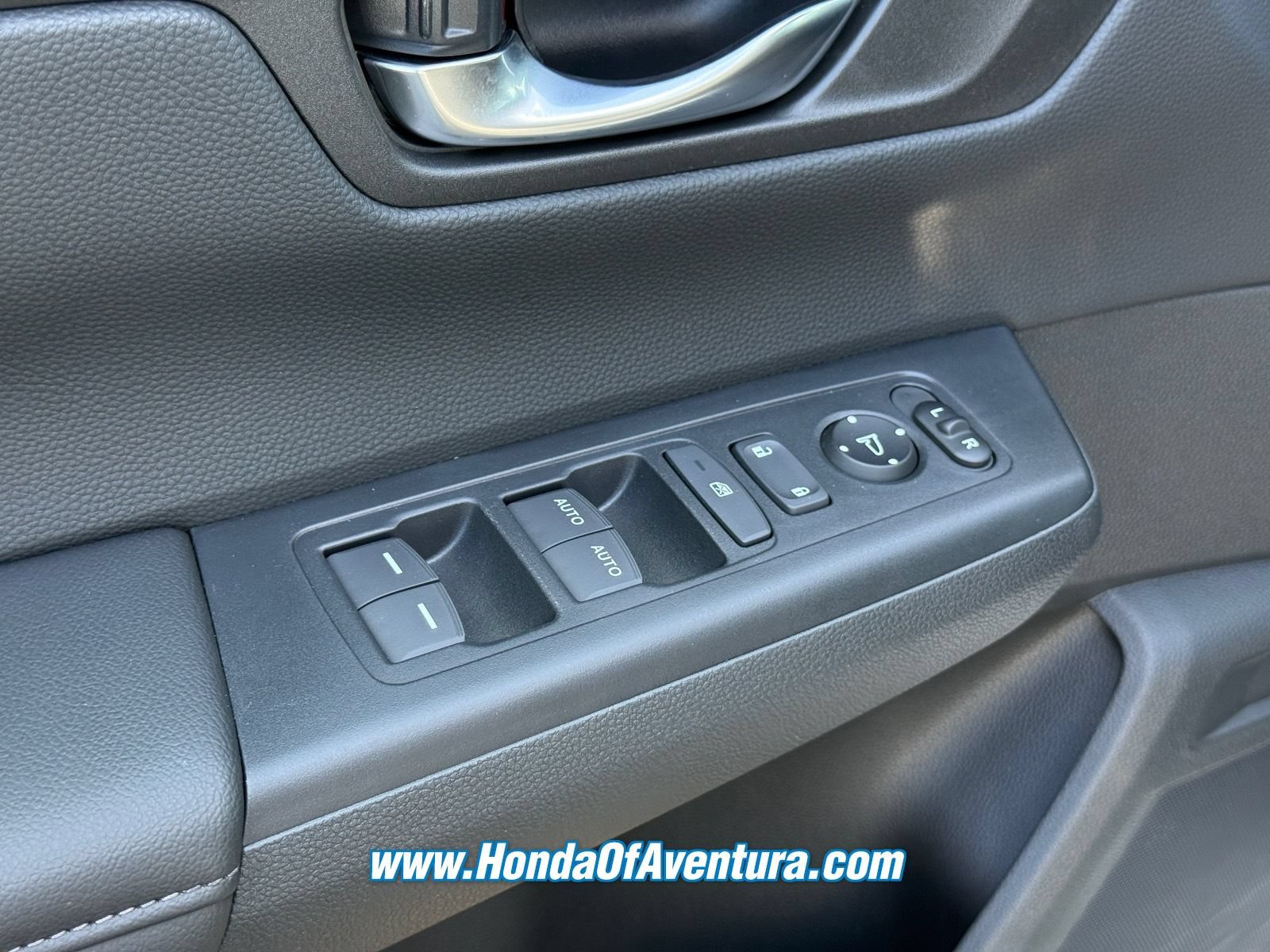 Used 2026 Honda CR-V EX image 24