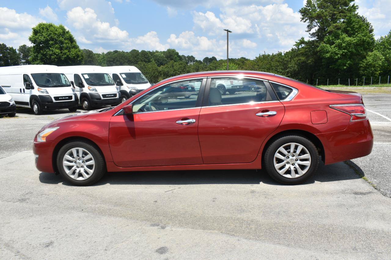 Used 2014 Nissan Altima 2.5 FWD image 9