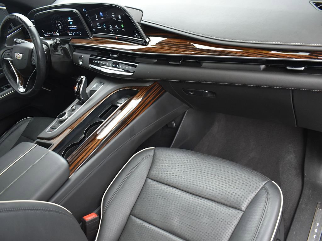 Used 2023 Cadillac Escalade ESV Premium Luxury w/ Performance Package image 38