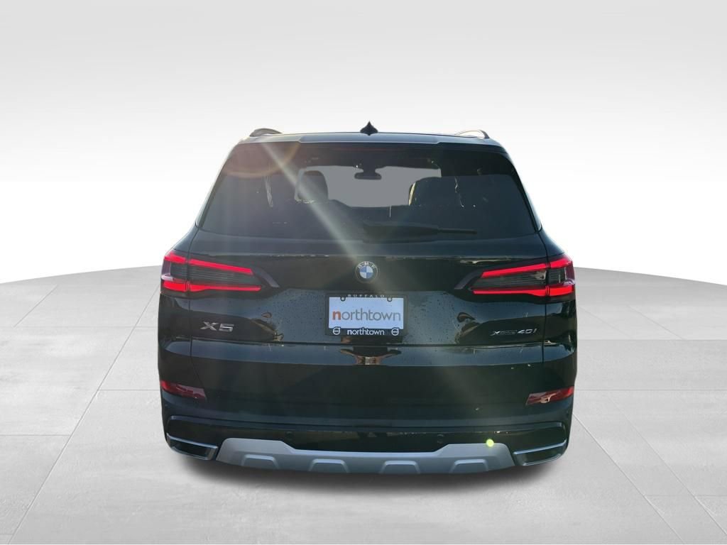Used 2023 BMW X5 xDrive40i w/ Premium Package image 40