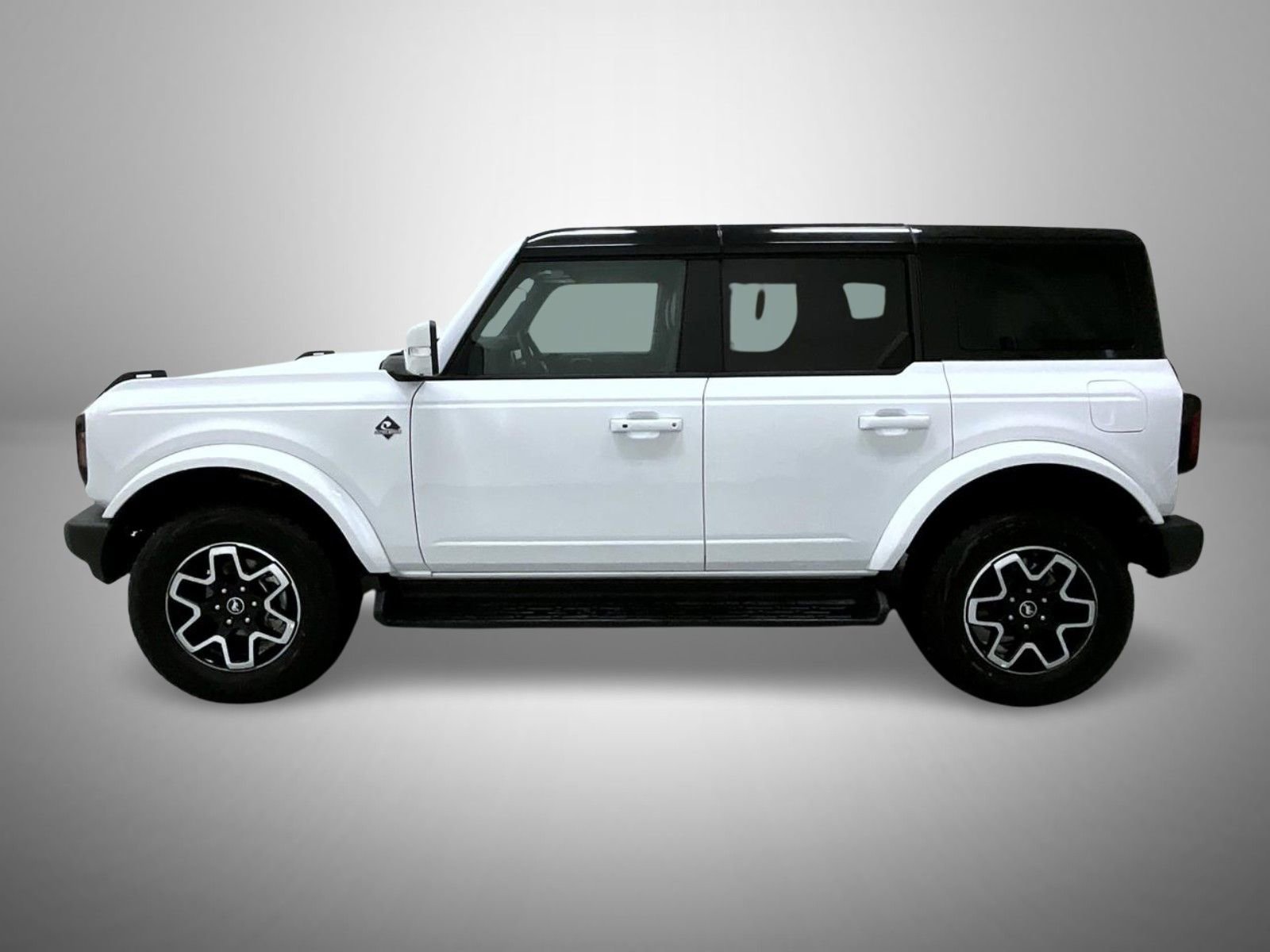 New 2025 Ford Bronco Outer Banks image 8