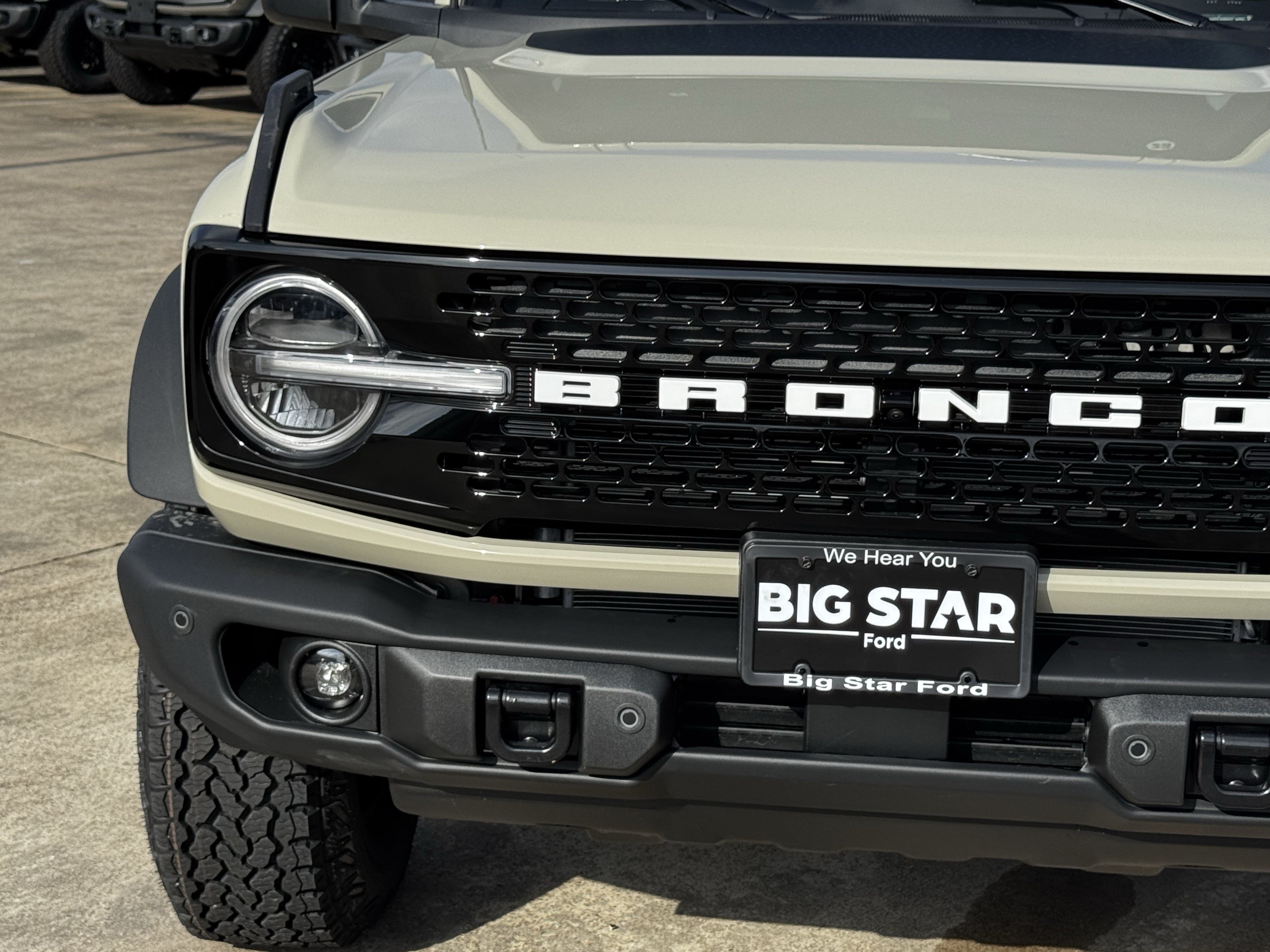 New 2026 Ford Bronco Badlands AWD/4WD image 6