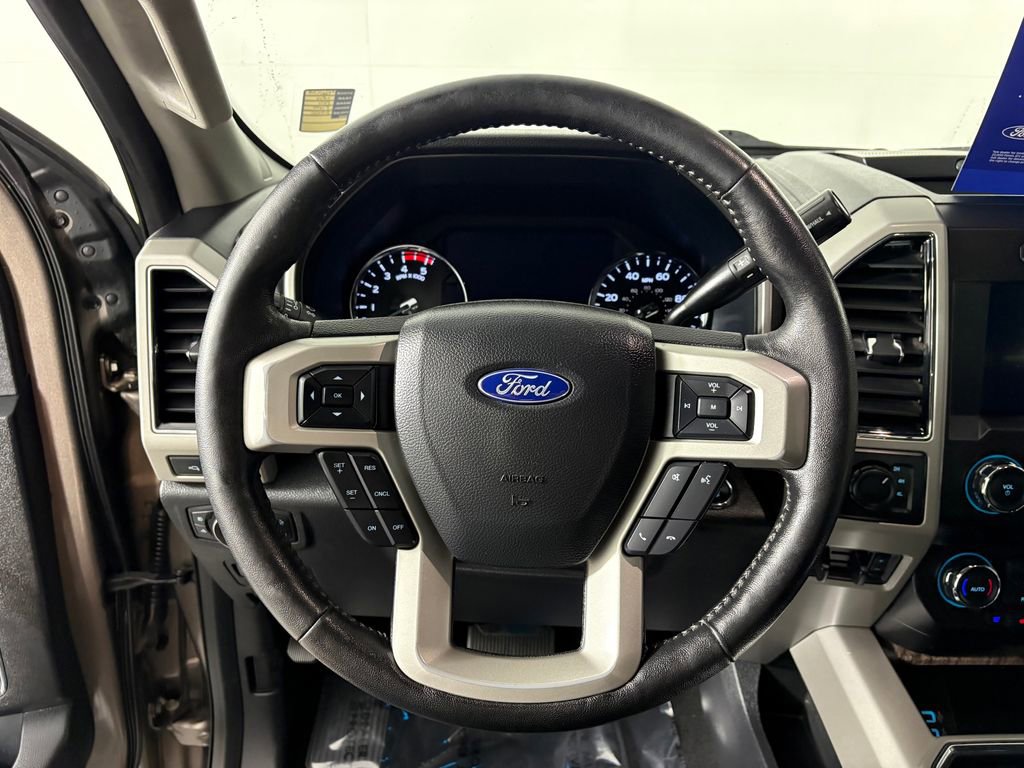Certified 2019 Ford F450 Lariat w/ Lariat Ultimate Package image 16