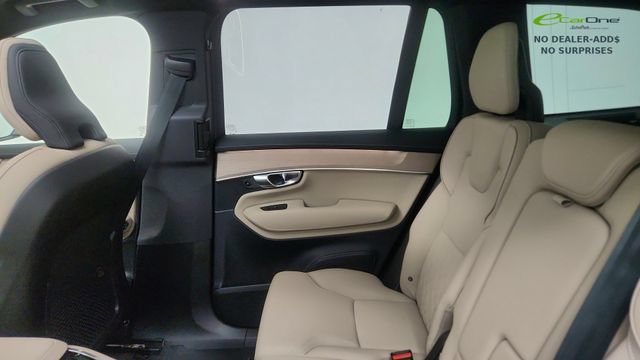 Used 2026 Volvo XC90 B5 Plus w/ Protection Package AWD/4WD image 45