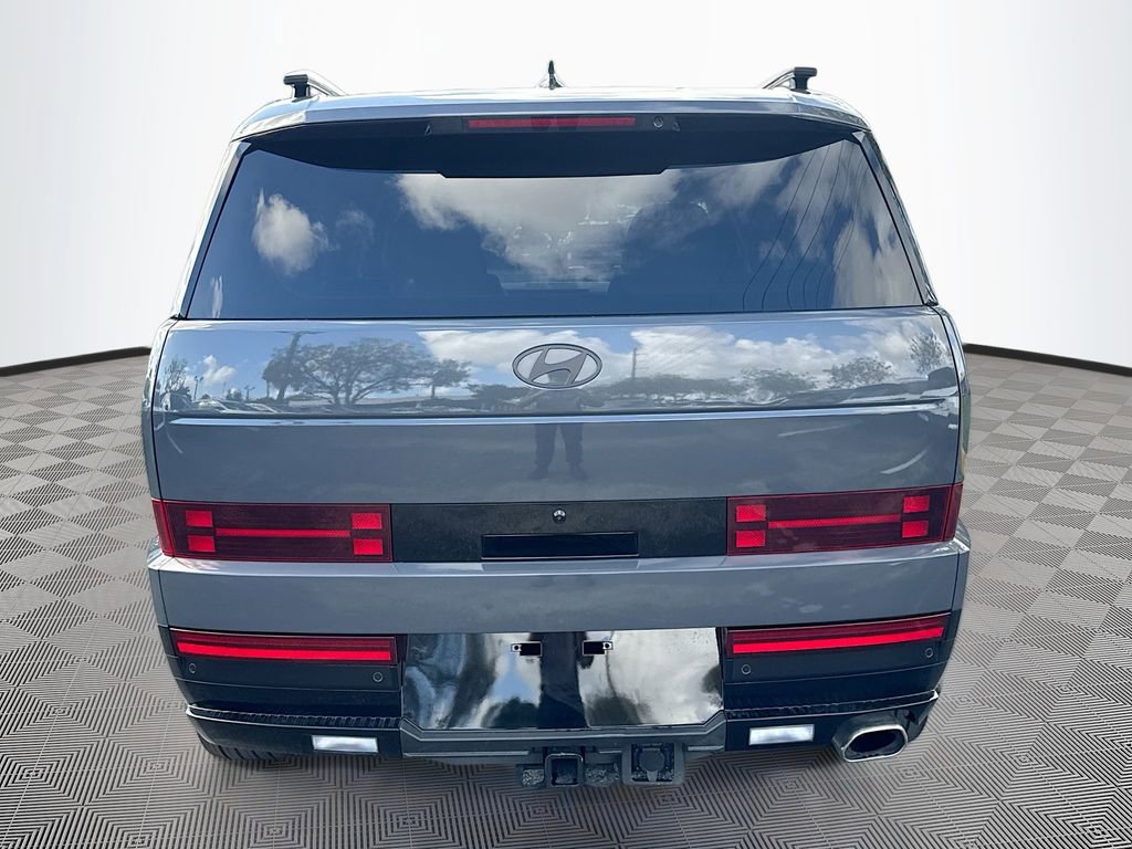 Used 2025 Hyundai Santa Fe Calligraphy FWD image 7