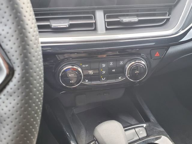 Certified 2024 Chevrolet Trax RS w/ Sunroof Package image 29