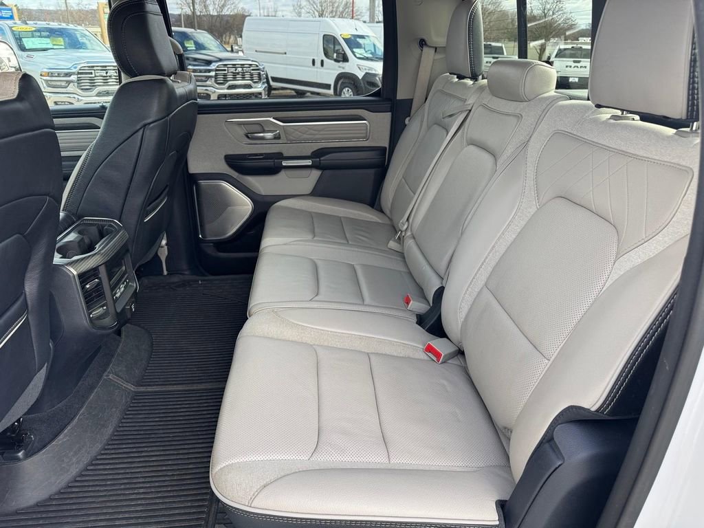Used 2022 RAM 1500 Limited AWD/4WD image 13