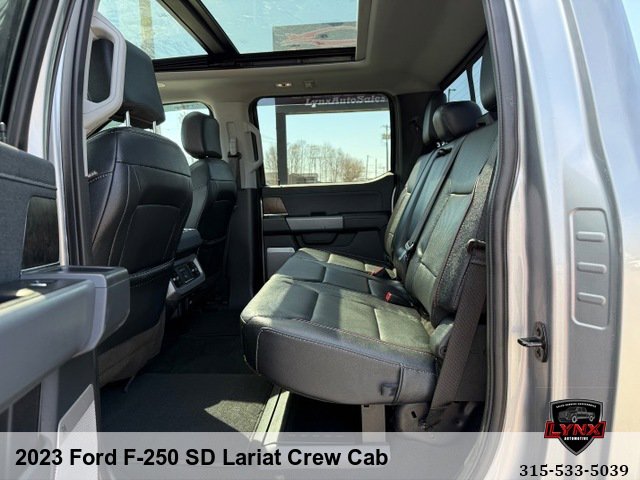 Used 2023 Ford F250 Lariat w/ Lariat Ultimate Package image 40
