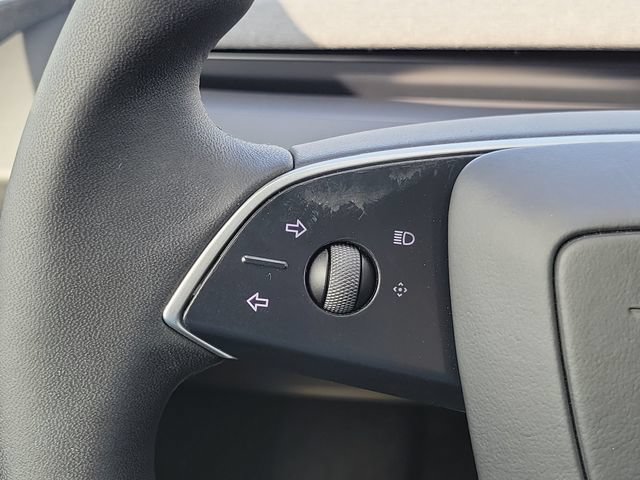 Used 2024 Tesla Model 3 Standard Range RWD image 27