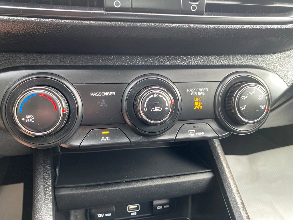 Certified 2023 Kia Forte LXS w/ LXS Technology Package FWD image 29