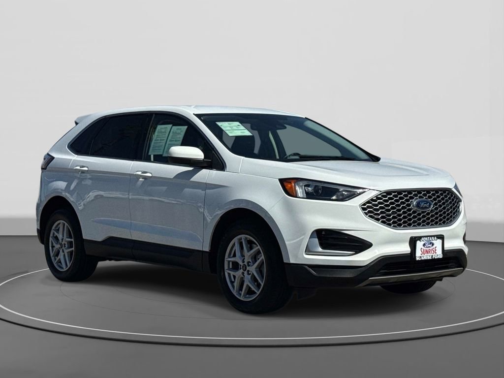 Certified 2023 Ford Edge SEL image 4