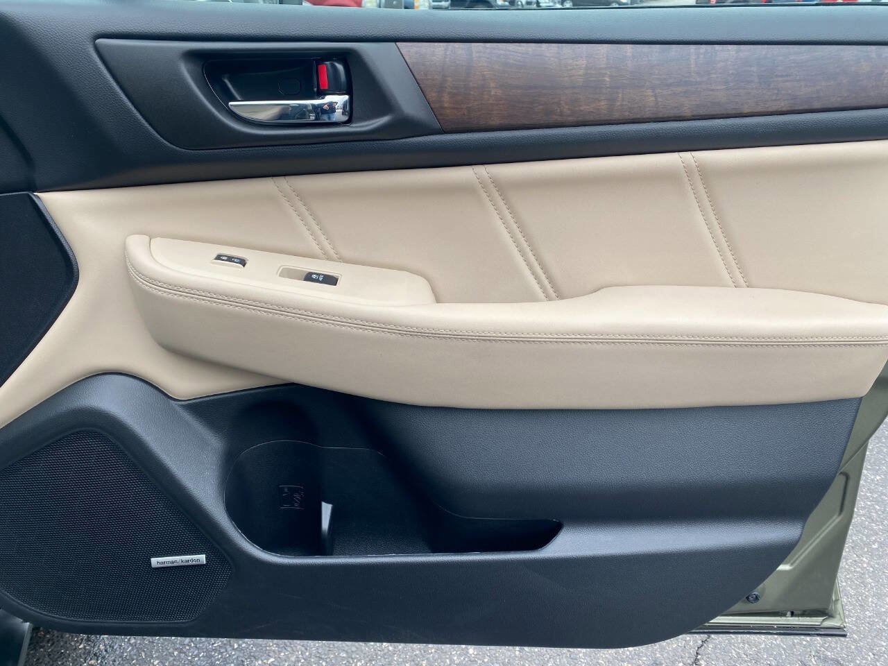 Used 2018 Subaru Outback 2.5i Limited image 35