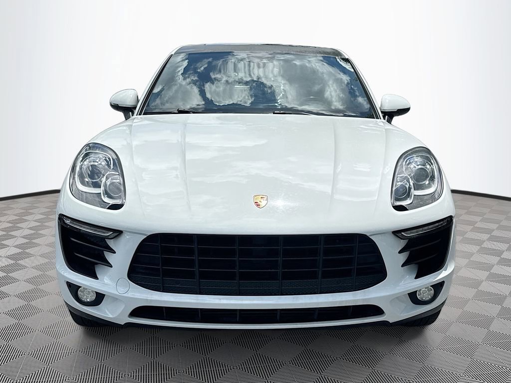 Used 2018 Porsche Macan AWD/4WD image 2