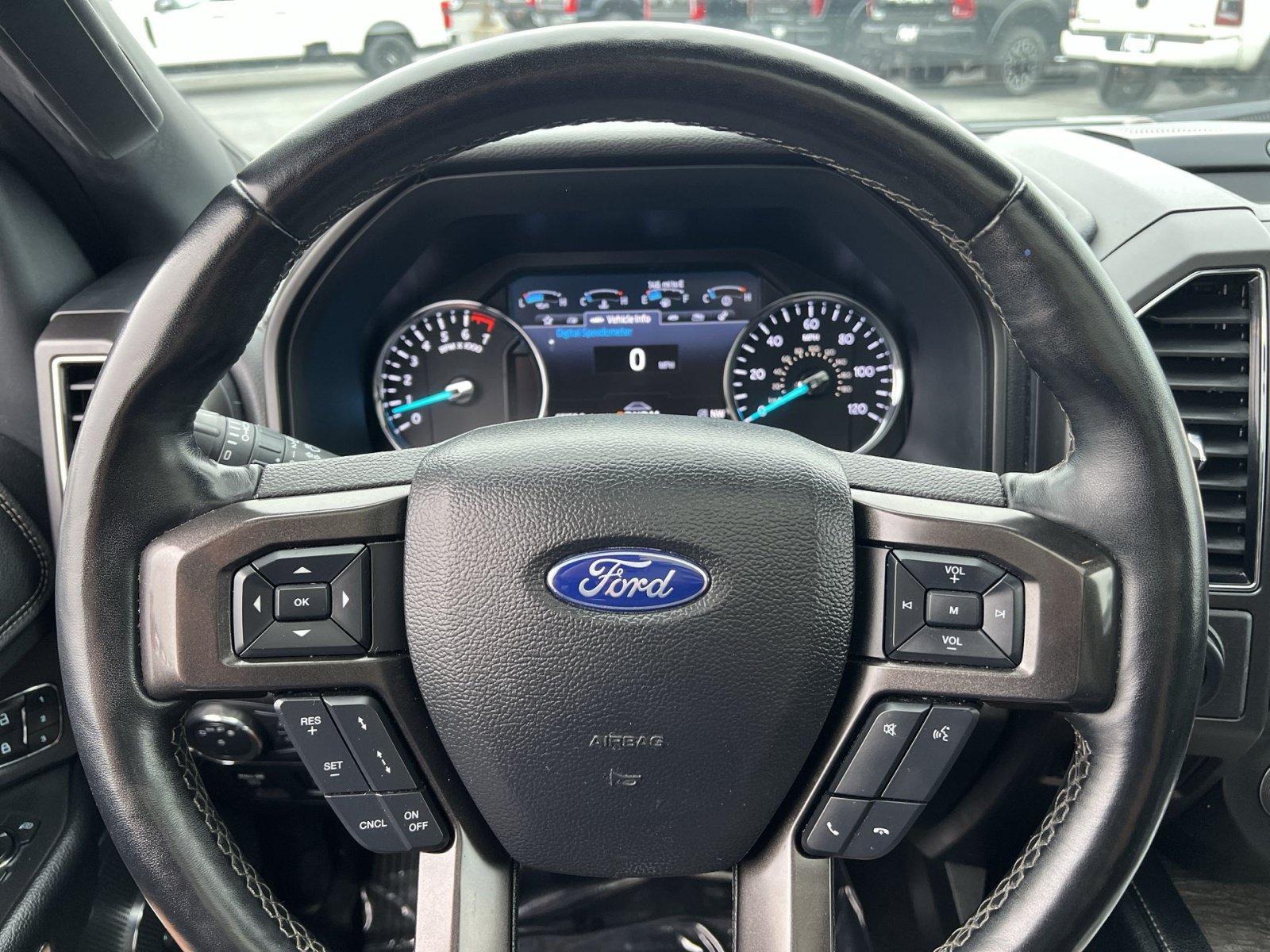 Used 2021 Ford Expedition Max Limited AWD/4WD image 16