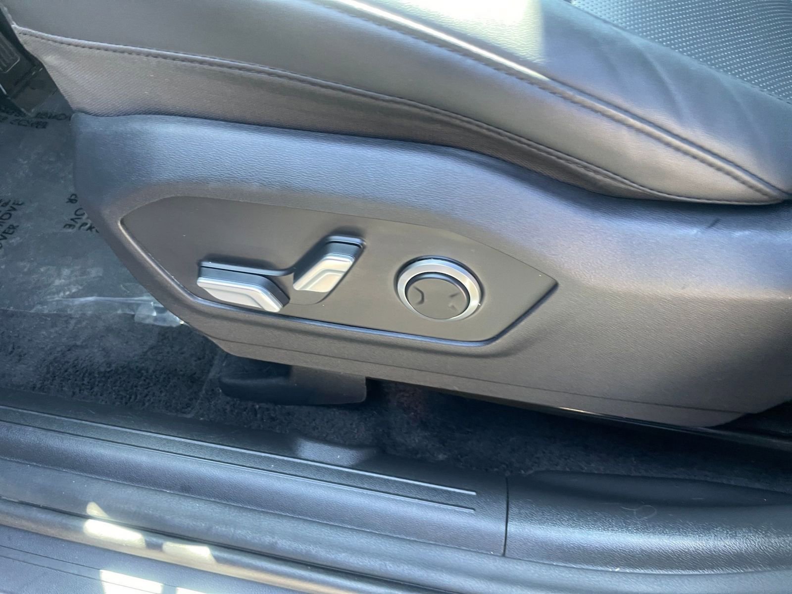 Used 2025 Hyundai Santa Fe SEL image 23