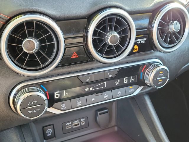 Used 2025 Nissan Sentra SR image 28