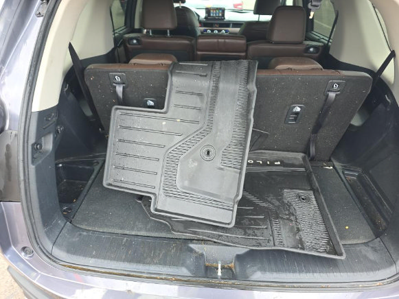 Used 2025 Honda Pilot Elite image 6