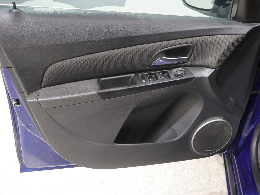 Used 2012 Chevrolet Cruze LT w/ All-Star Edition FWD image 22