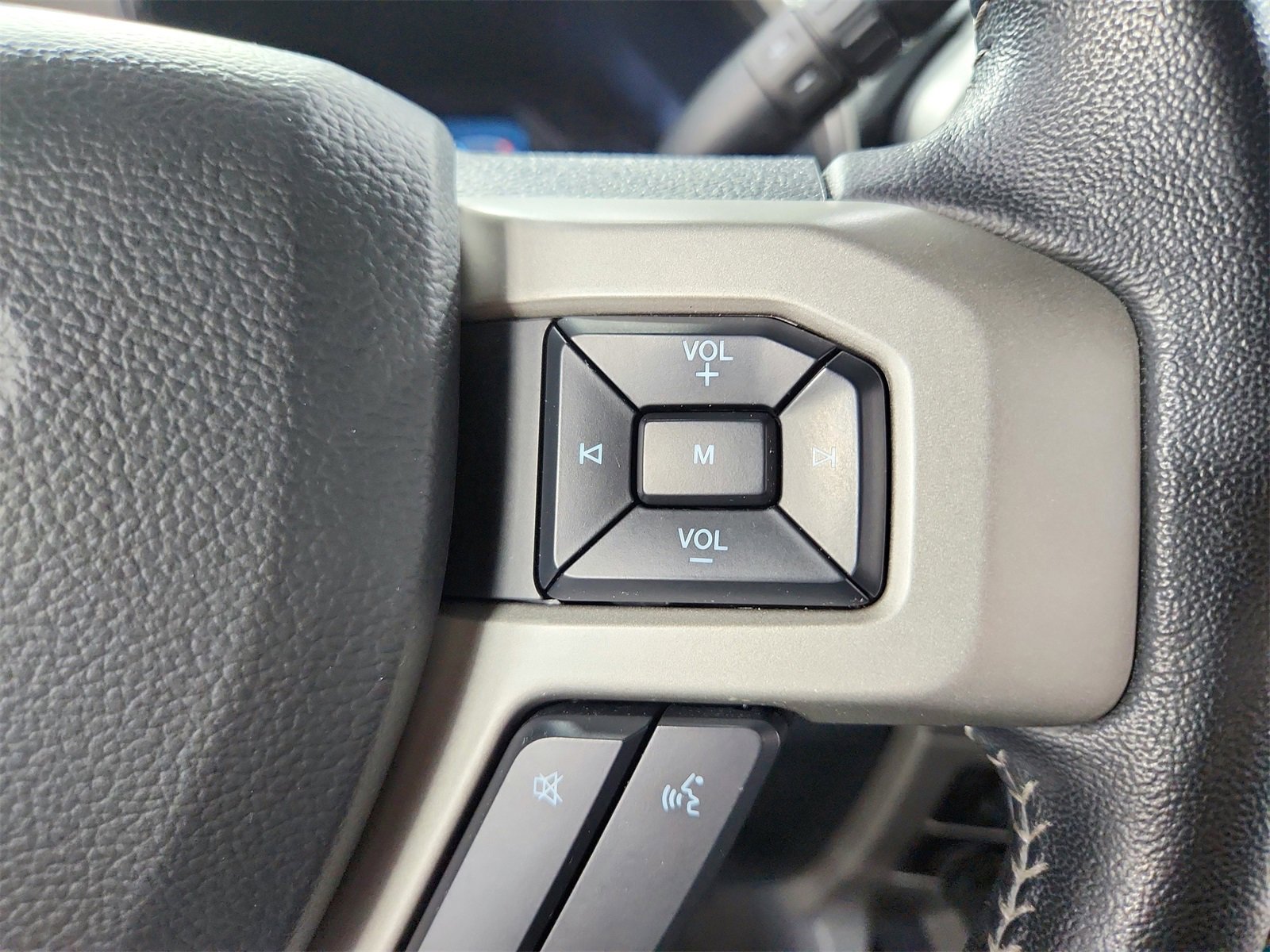 Used 2022 Ford F250 Lariat w/ Lariat Ultimate Package image 25