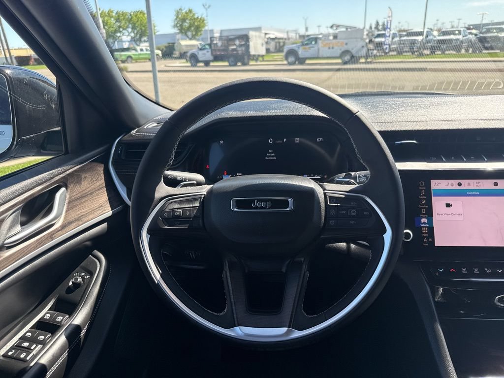 New 2026 Jeep Grand Cherokee Altitude AWD/4WD image 21