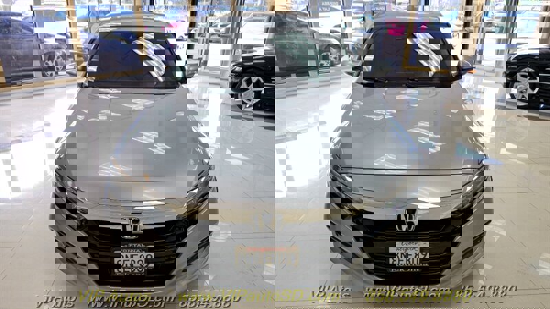 Used 2019 Honda Accord LX image 2