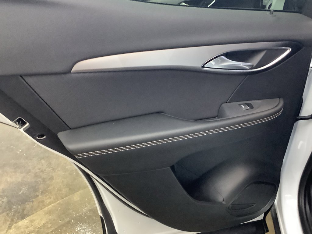 Used 2025 Buick Envision Sport Touring image 26