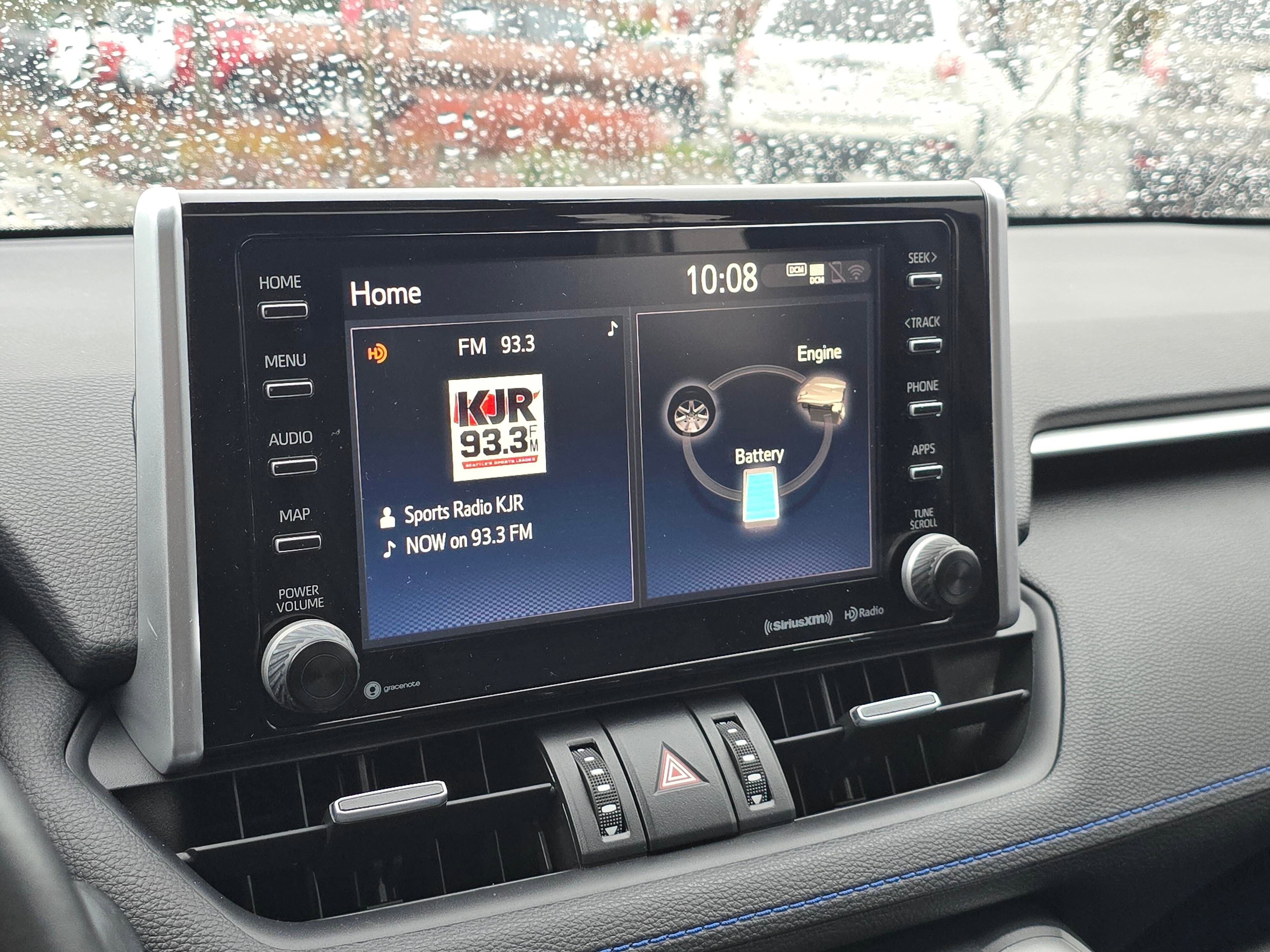 Used 2020 Toyota RAV4 XSE w/ XSE Grade Weather Package AWD/4WD image 17