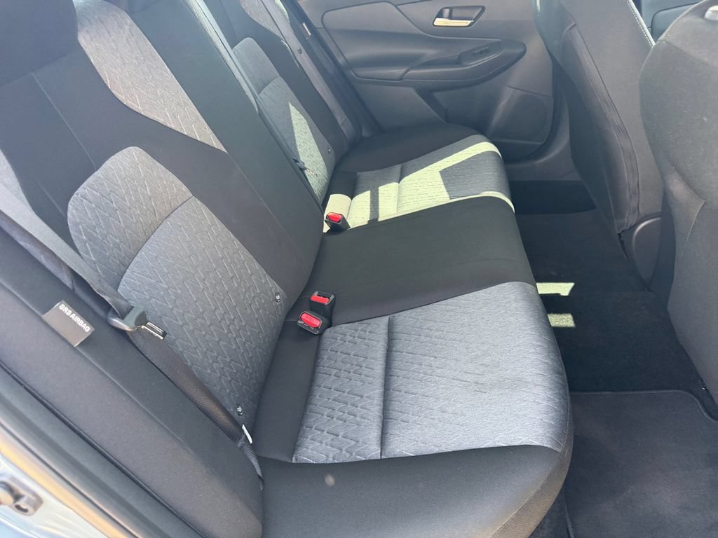 Used 2026 Nissan Sentra SV w/ SV Convenience Package FWD image 17