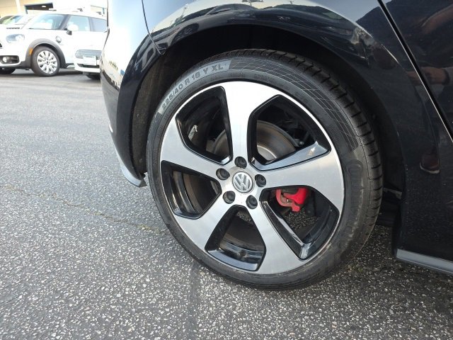 Used 2018 Volkswagen GTI S image 12