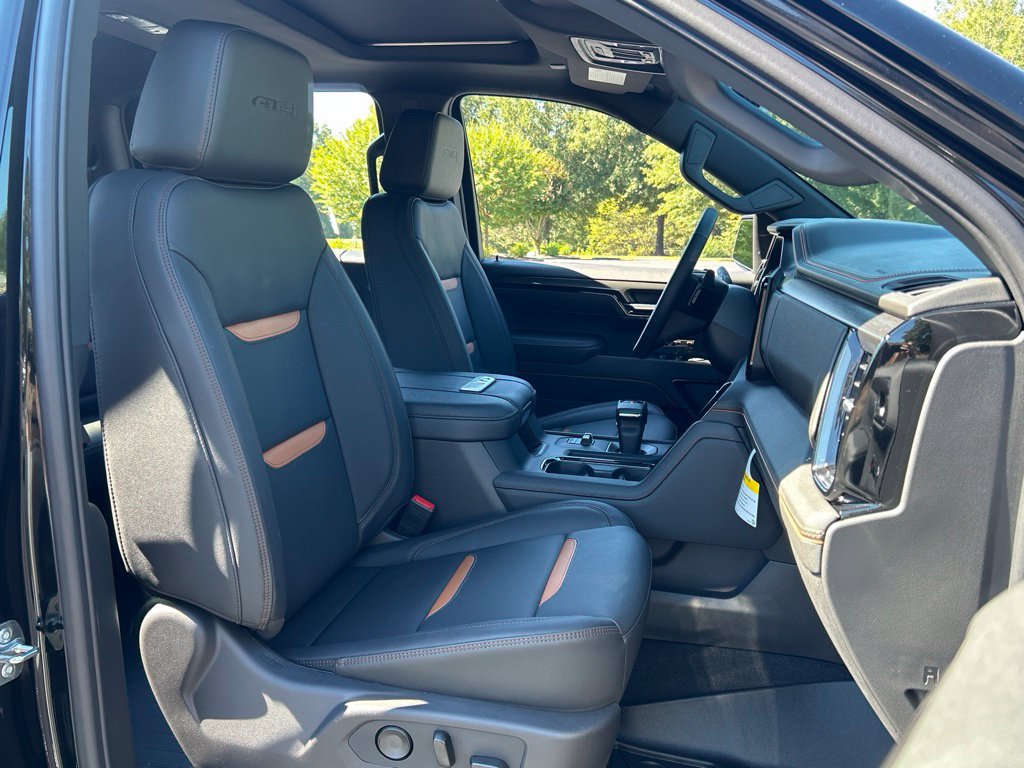 New 2026 GMC Sierra 1500 AT4 w/ Technology Package AWD/4WD image 69