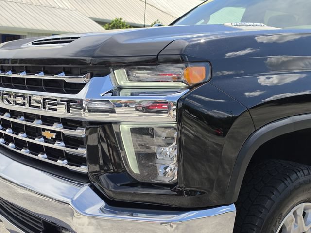 Used 2023 Chevrolet Silverado 2500 LTZ AWD/4WD image 10